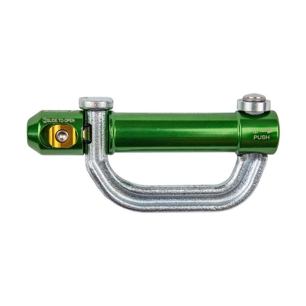 Safewaze 9013 Triple Action Retractable Bracket for Self-Retracting Lifelines (SRLs) - OutdoorPowerDeals